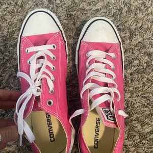 Pink converse chuck taylor